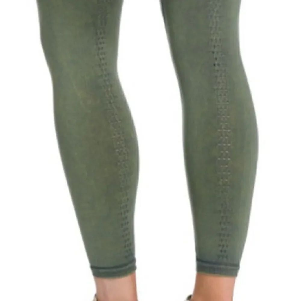 Indigo Thread Co. Leggings Woman’s Size M/L - Picture 5 of 5
